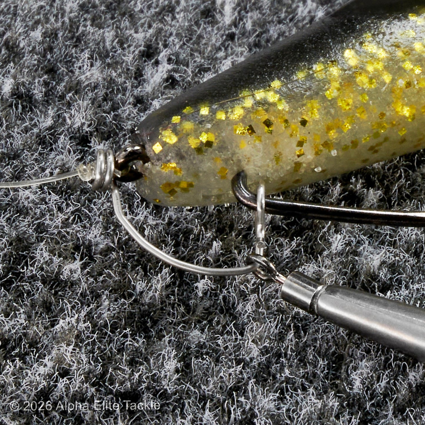 Ryugi Glide Hanger rigged on a soft plastic lure with a free rig weight